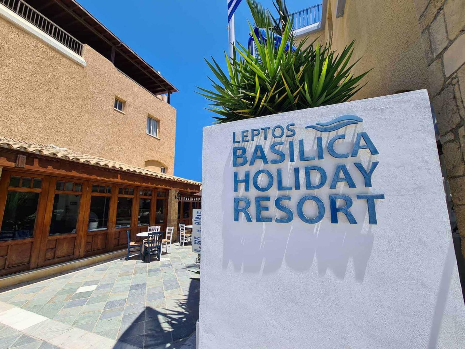 Basilica Holiday Resort Paphos Ngoại thất bức ảnh
